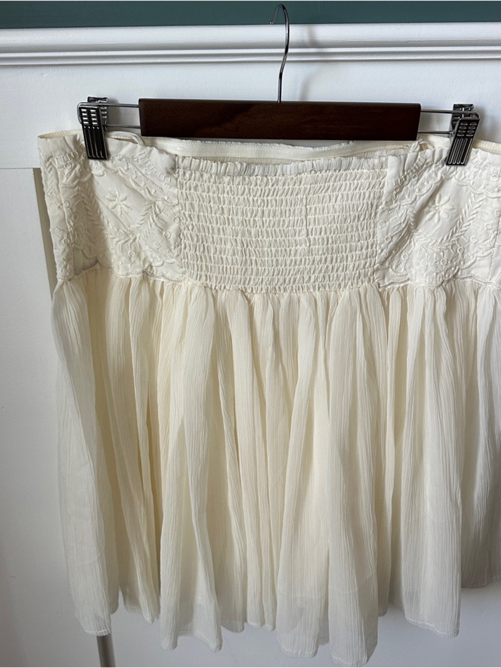 Free People Ivory Embroidered Peasant Top - Picture 4 of 7